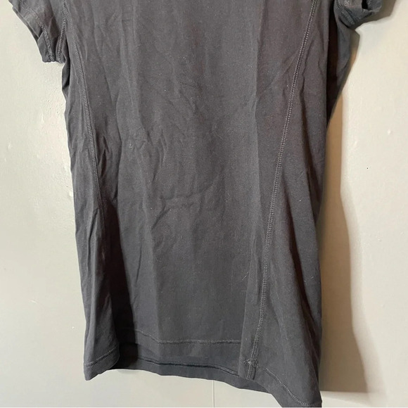 Under armour black scoop neck cotton tshirt women’s size medium - Picture 3 of 9